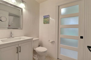  Photo 35