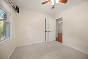  Photo 36