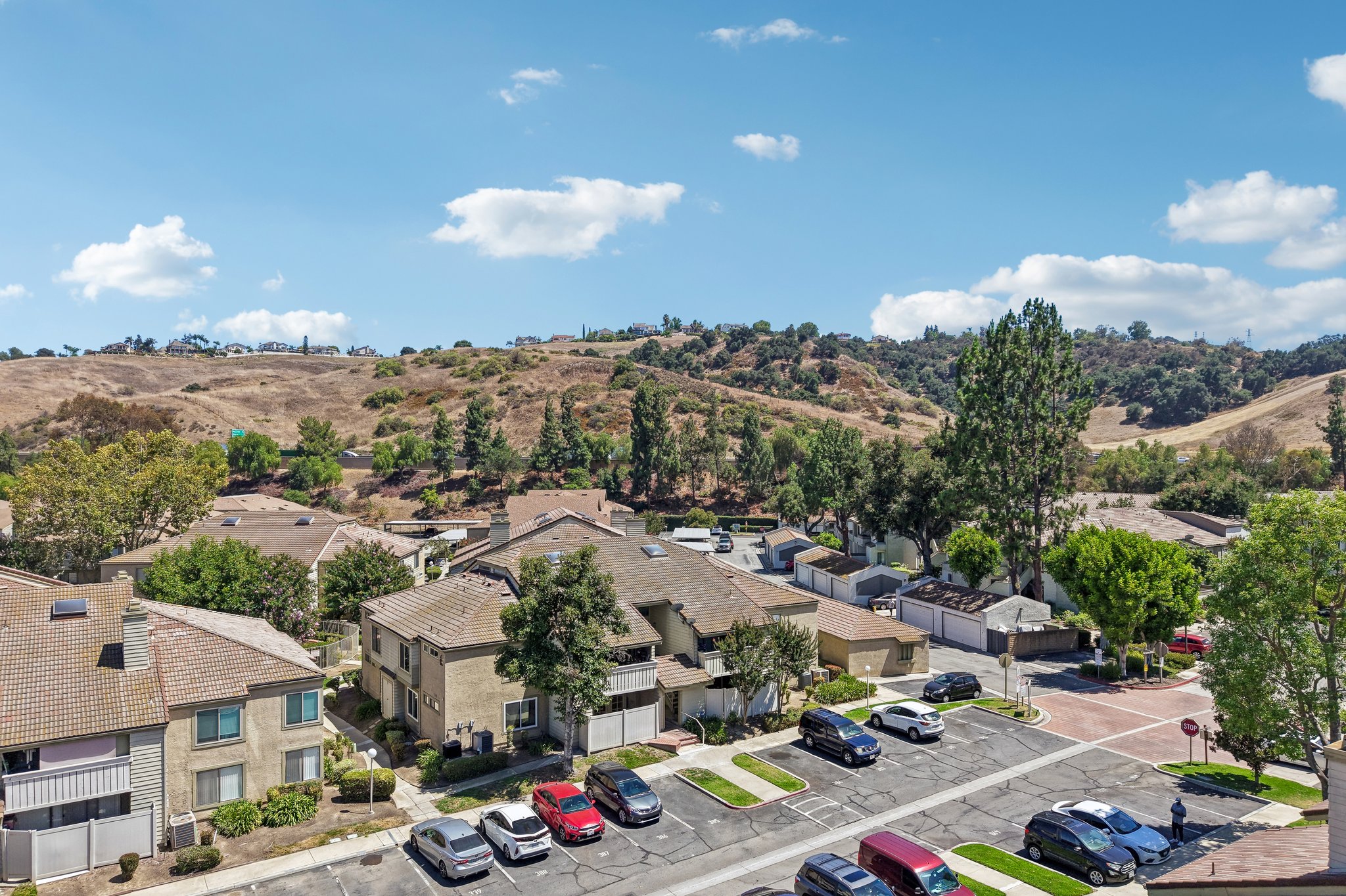Town and Country Rd-S1007-044.jpg