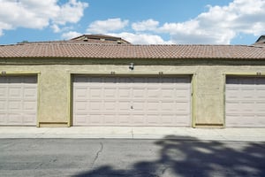 Town and Country Rd-S1007-001.jpg