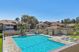 Town and Country Rd-1007-903r.jpg