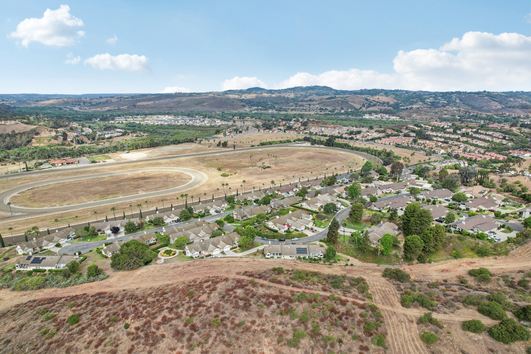 Via Larga Vista-L1707-045.jpg