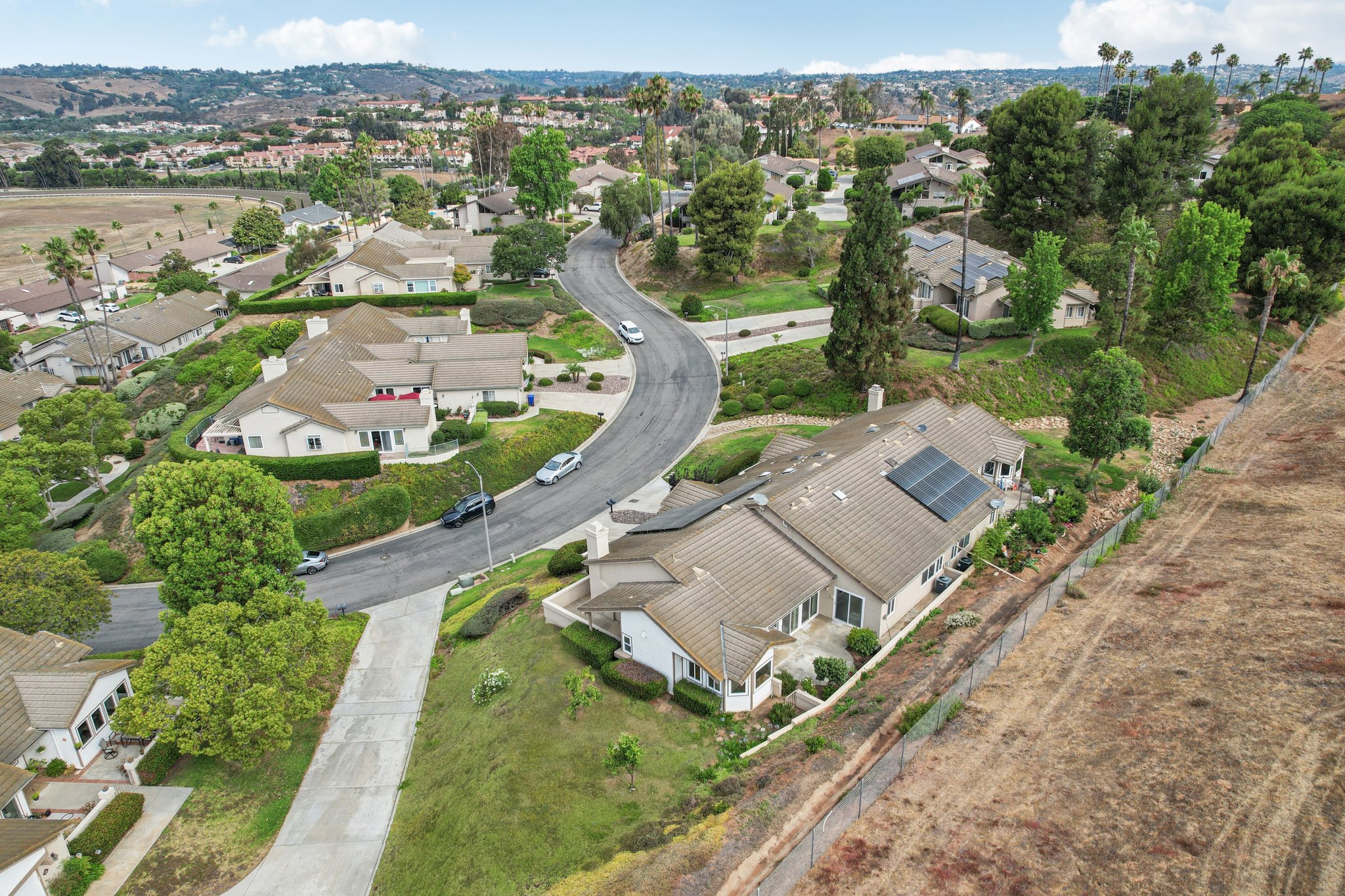 Via Larga Vista-L1707-047.jpg