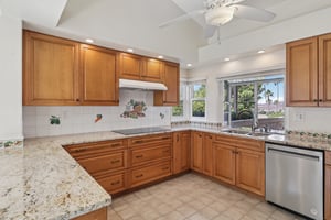 Via Larga Vista-L1707-022.jpg