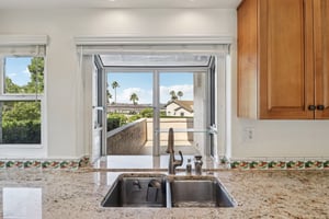 Via Larga Vista-L1707-025.jpg