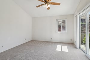 Via Larga Vista-L1707-026.jpg