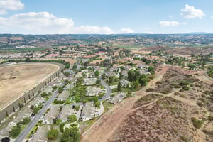 Via Larga Vista-L1707-044.jpg