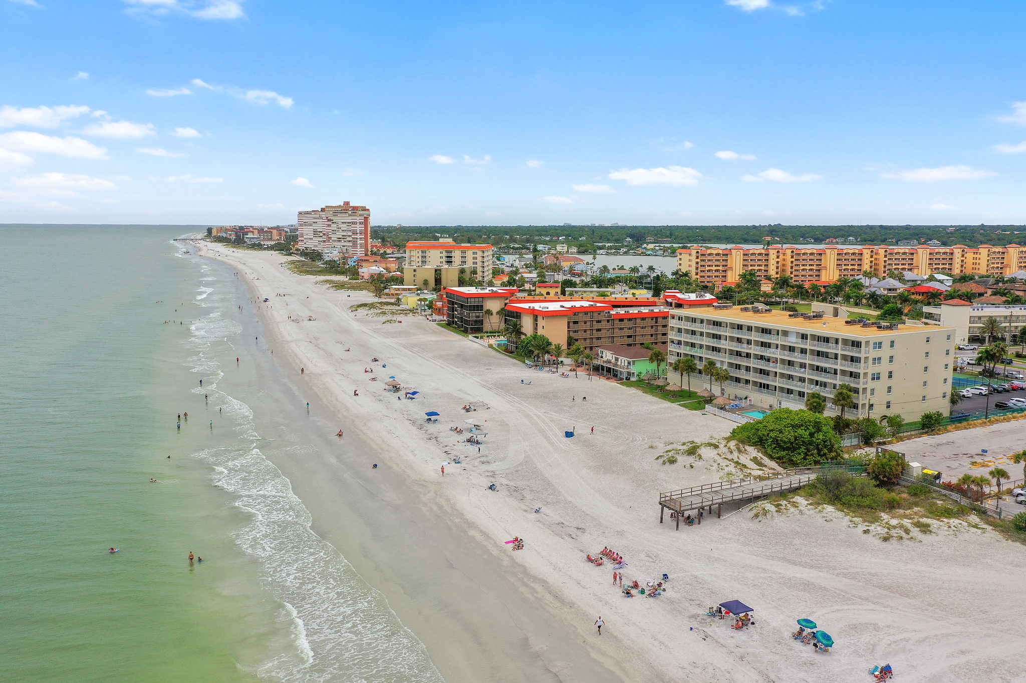 Pool + Beach Drone - DJI_0703 (1)