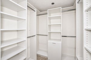 BR1 Closet - 495A5541 WM Edited