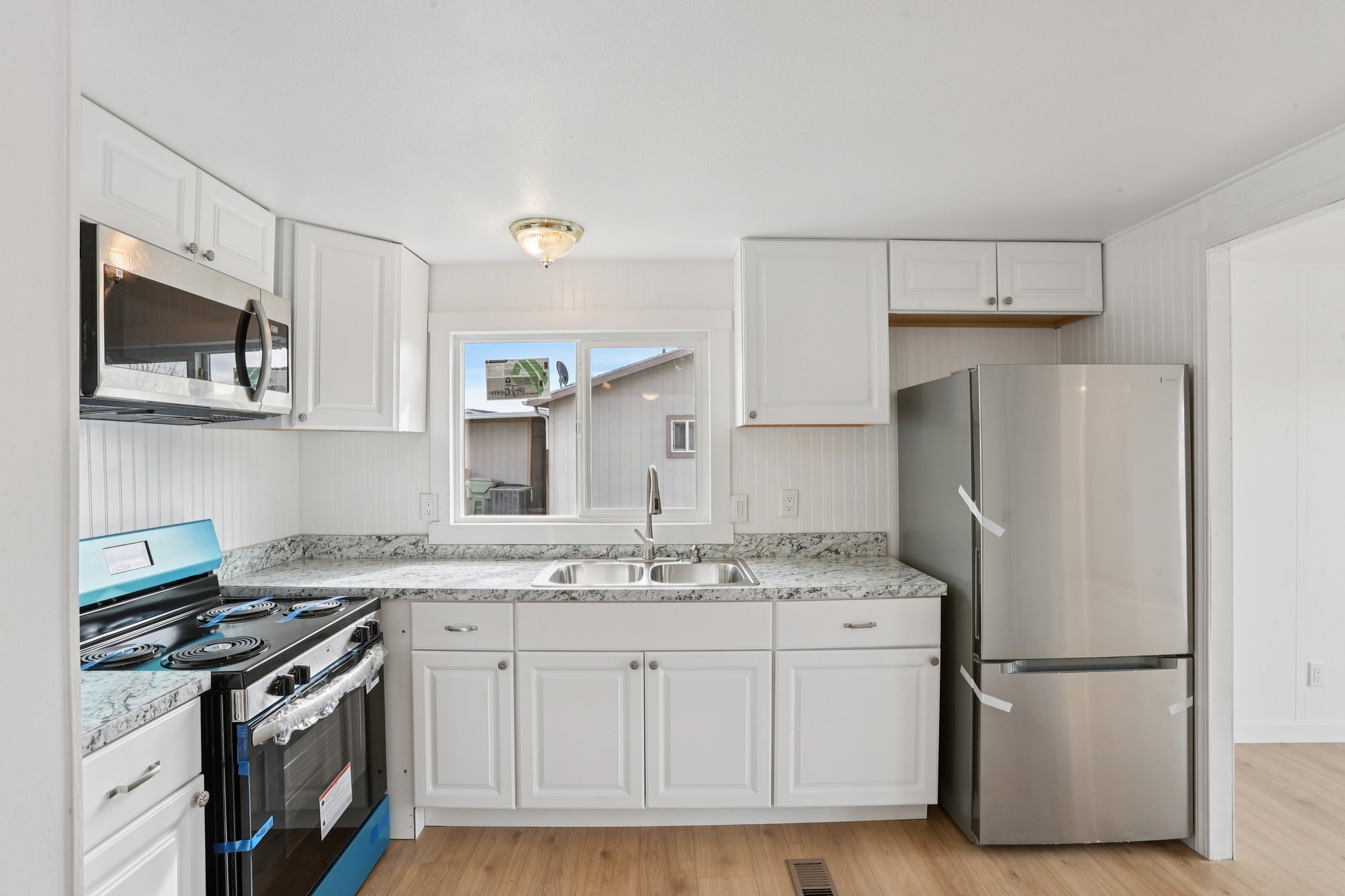 SW Liberty Bell Dr-S1703-015.jpg