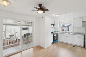 SW Liberty Bell Dr-S1703-012.jpg