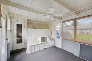 E Piccadilly Rd-025.jpg