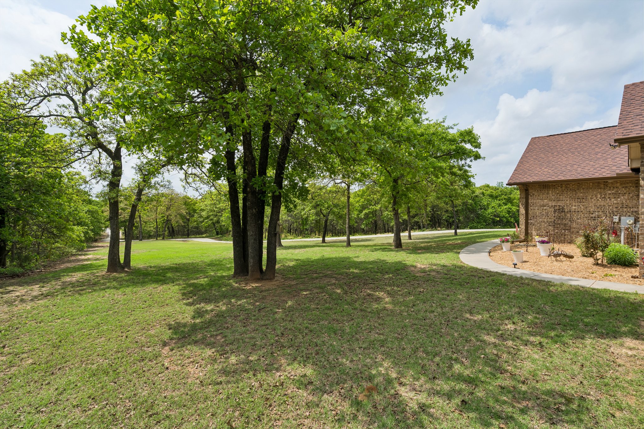 6900 Forest Oaks Rd_007.jpg