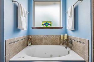 6900 Forest Oaks Rd_041.jpg