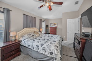 Upper Level Master Bedroom1b