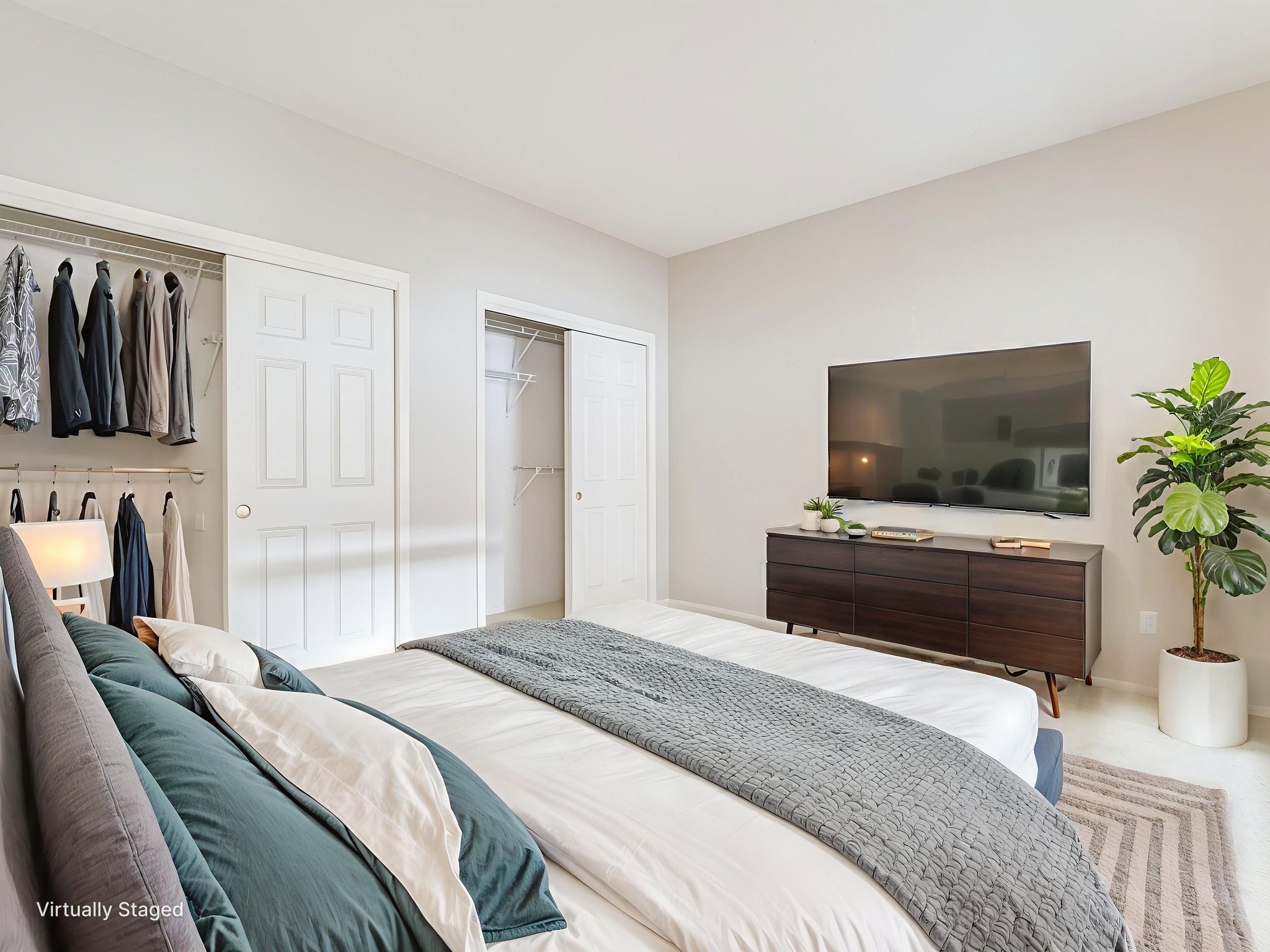 6903 SE Riverside Dr #3 Vancouver WA (10) virtually staged.jpeg