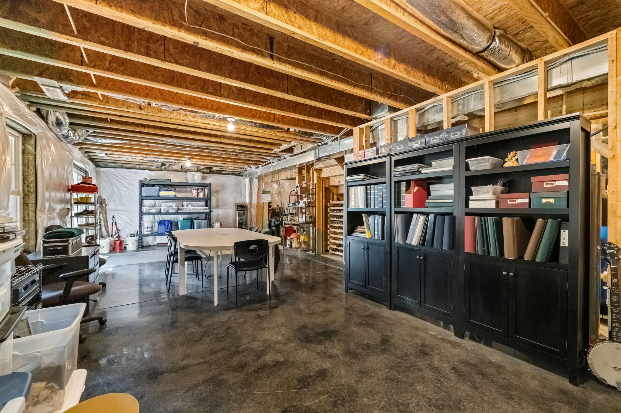  Photo 44