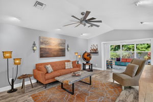 Living Room 2 of 4