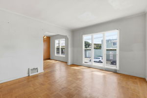 012_F8_691 32nd Ave