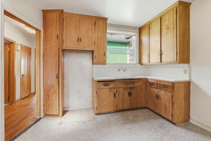 013_F8_691 32nd Ave