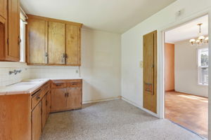 014_F8_691 32nd Ave
