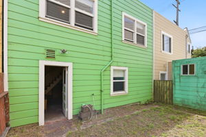 035_F8_691 32nd Ave