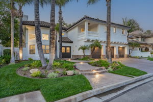 691 Larchmont St, Simi Valley, CA 93065, USA Photo 2
