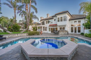 691 Larchmont St, Simi Valley, CA 93065, USA Photo 88