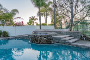 691 Larchmont St, Simi Valley, CA 93065, USA Photo 77