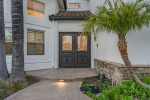 691 Larchmont St, Simi Valley, CA 93065, USA Photo 70