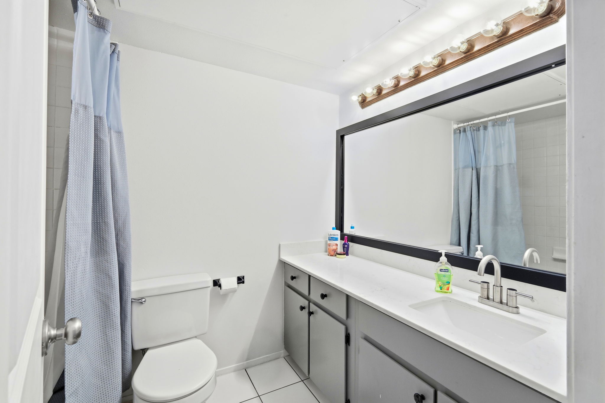 Hall Bathroom