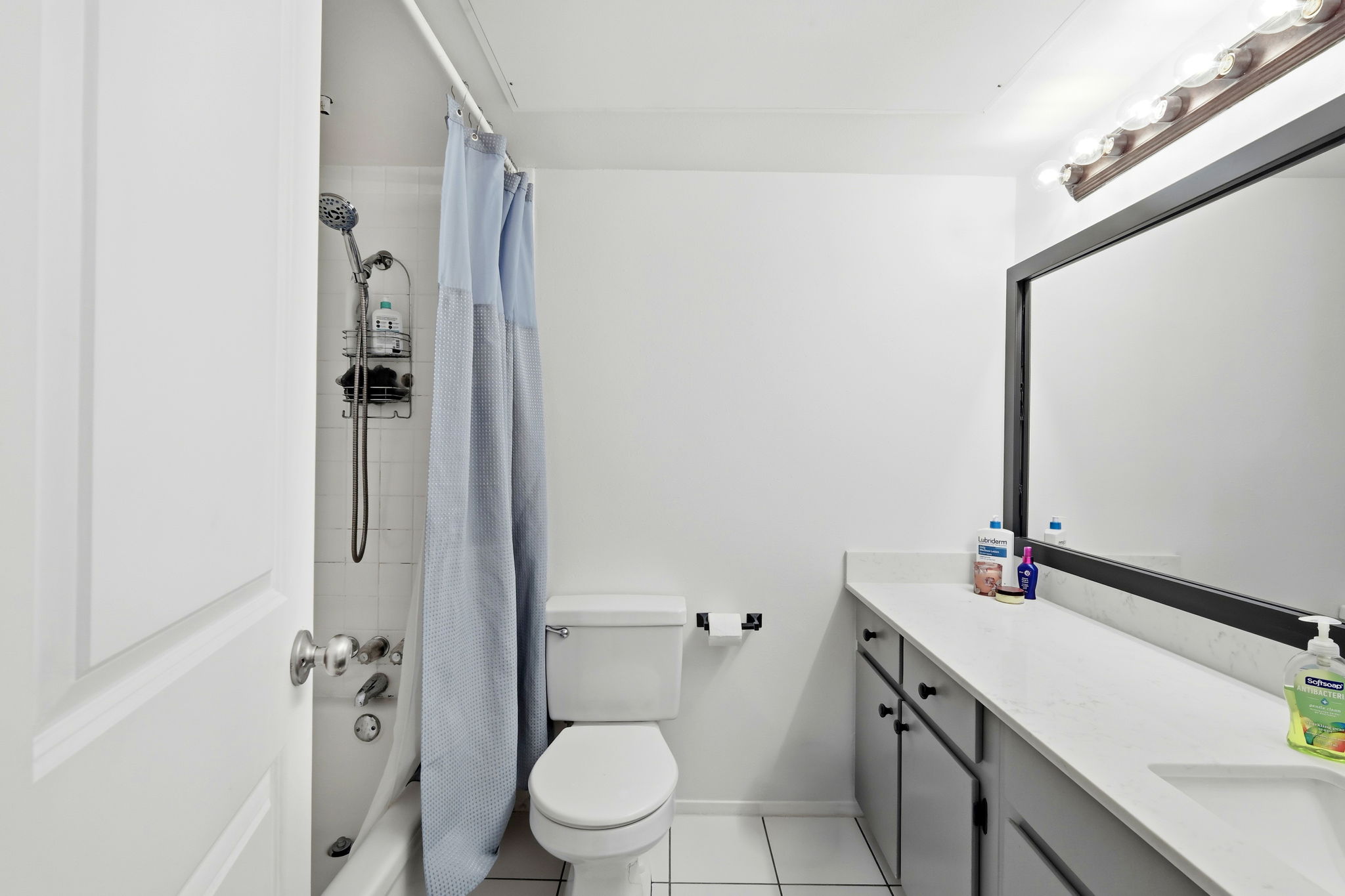 Hall Bathroom