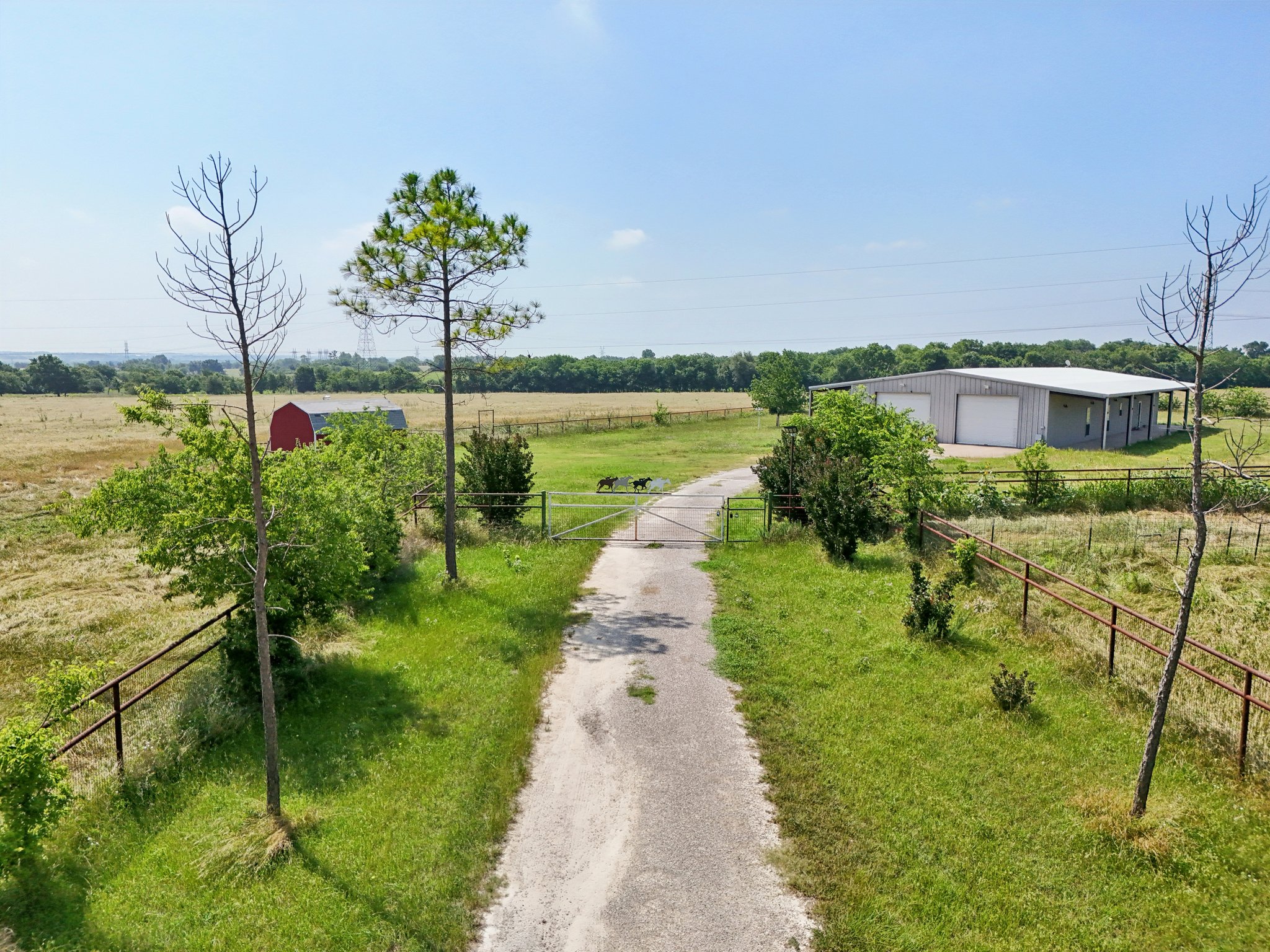 County Rd 1228-2305-002.jpg
