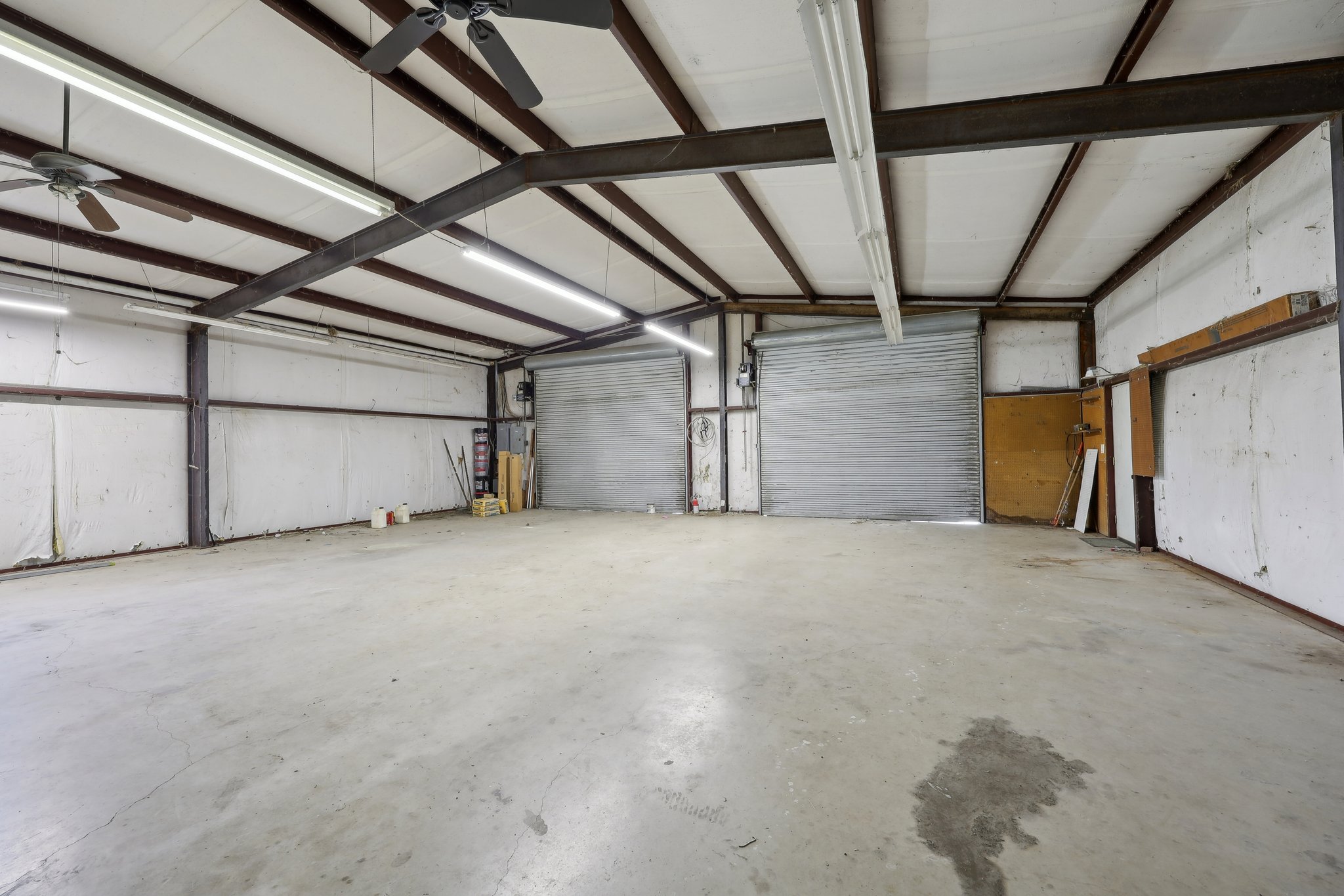County Rd 1228-2305-034.jpg