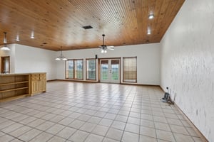 County Rd 1228-2305-006.jpg