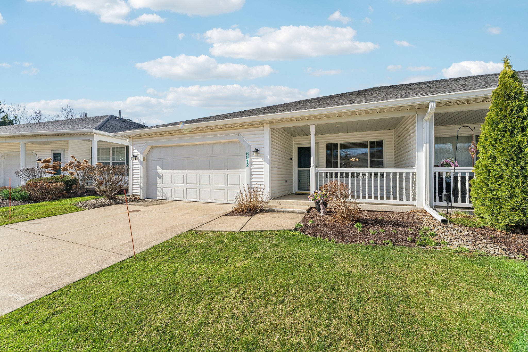 Paradise Way-S1303-002.jpg