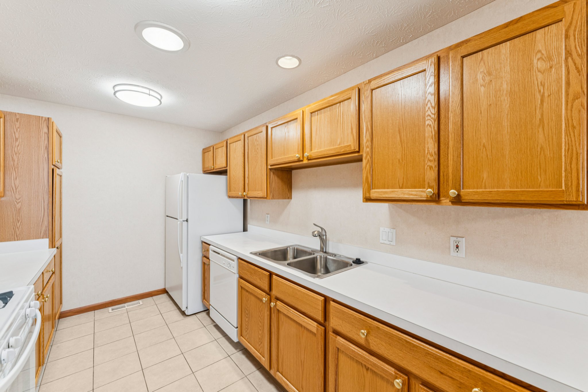 Paradise Way-S1303-013.jpg