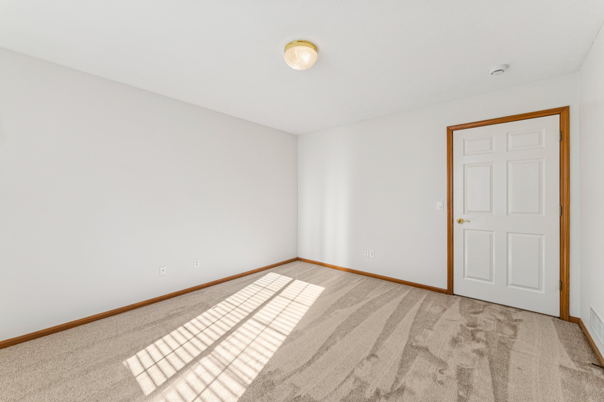 Paradise Way-S1303-018.jpg