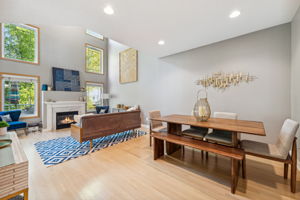 13_Interior