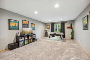 27_Interior