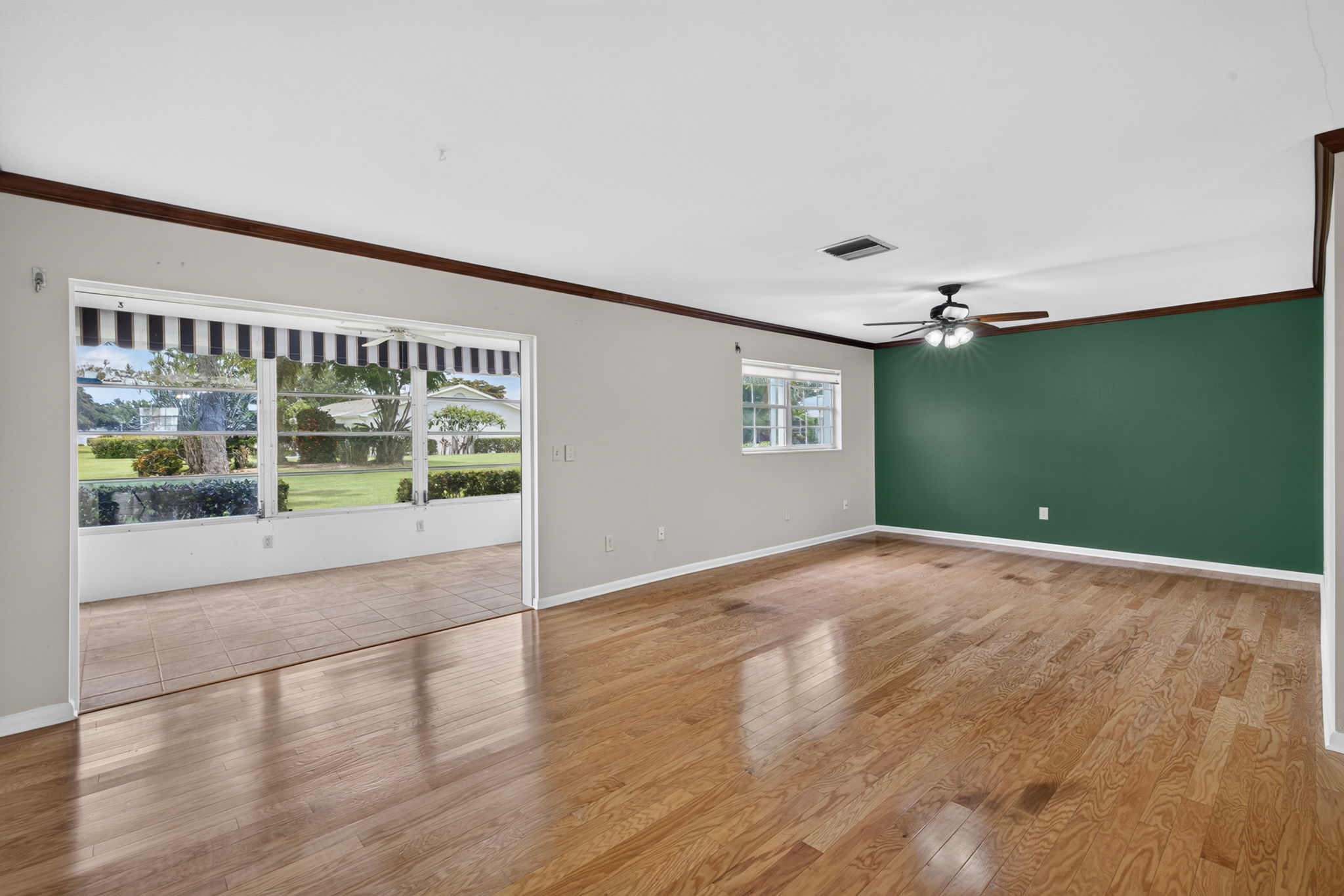 Dining Room 1 of 4