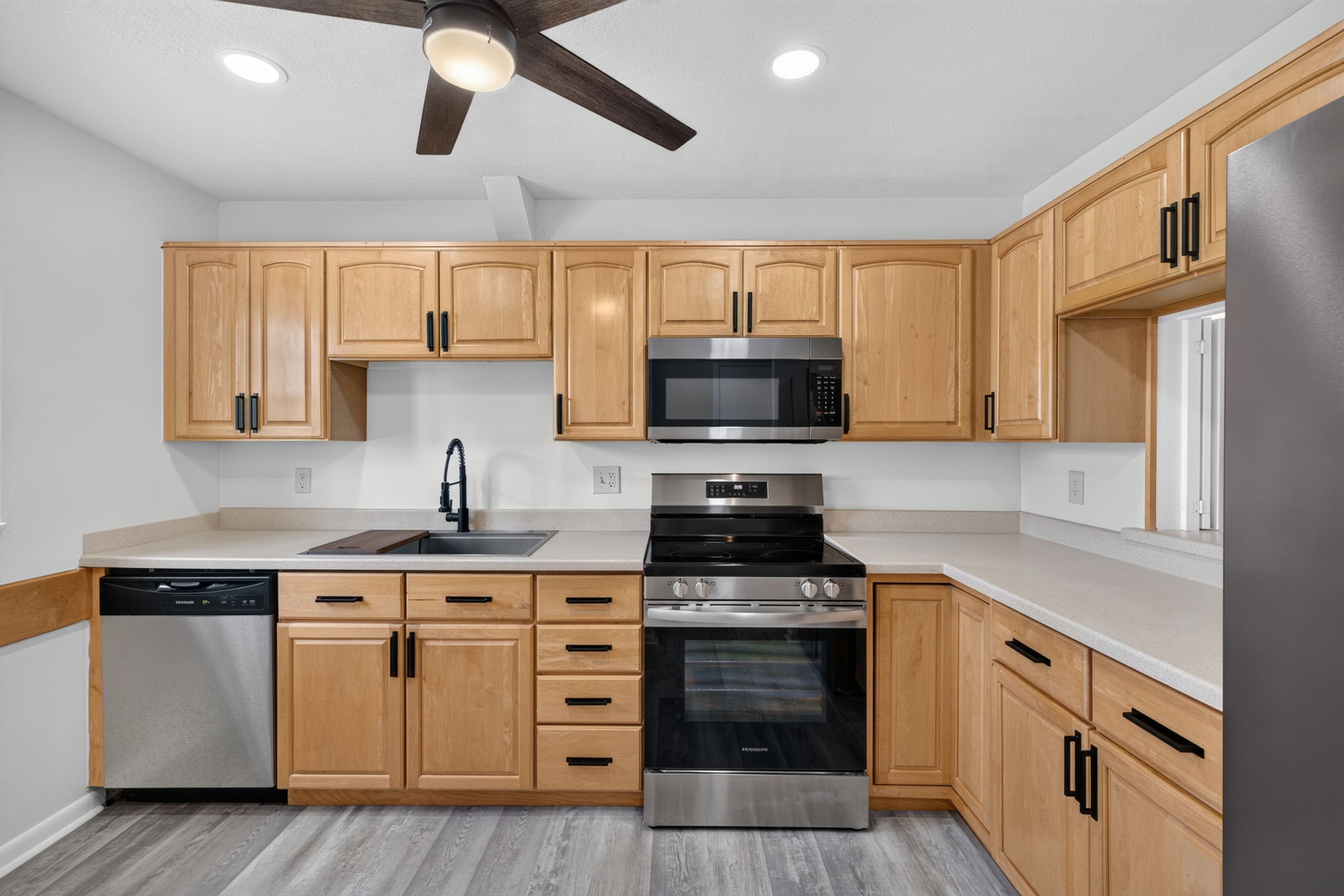 Kitchen 1 of 3