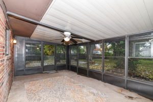Screened room