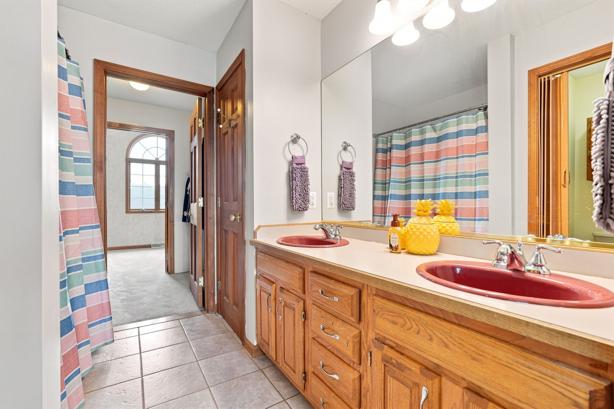  Photo 87