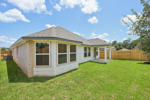 Houston - Montgomery Oaks - 6915 California Black Oak  Conroe, TX, 77304 - 035