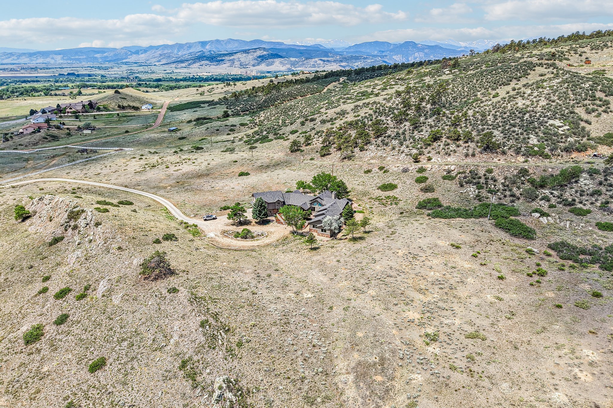 Rabbit Mountain Rd-S2406-063.jpg