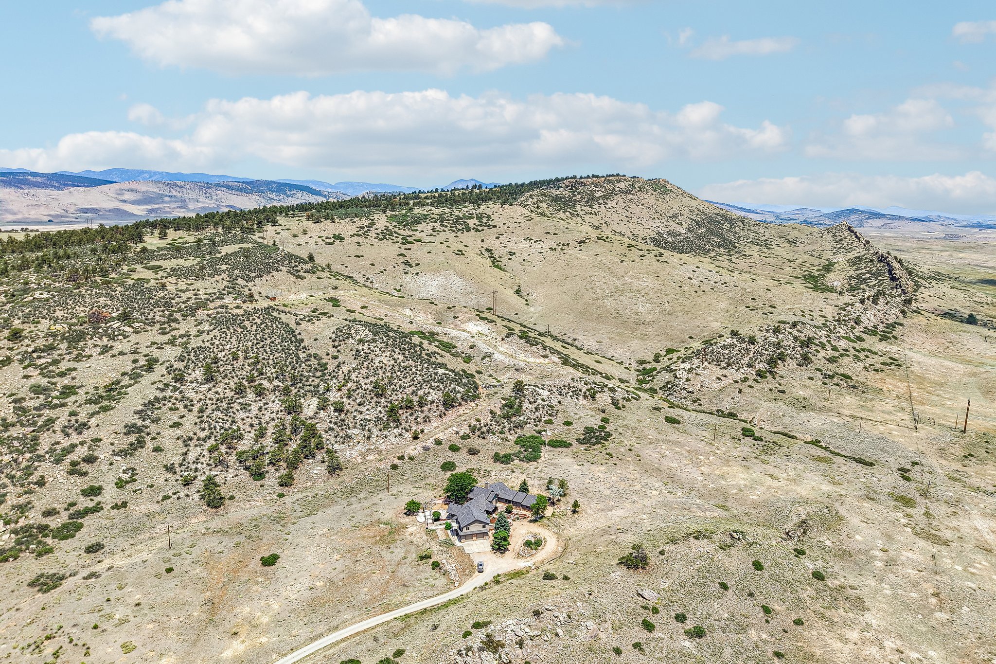 Rabbit Mountain Rd-S2406-067.jpg