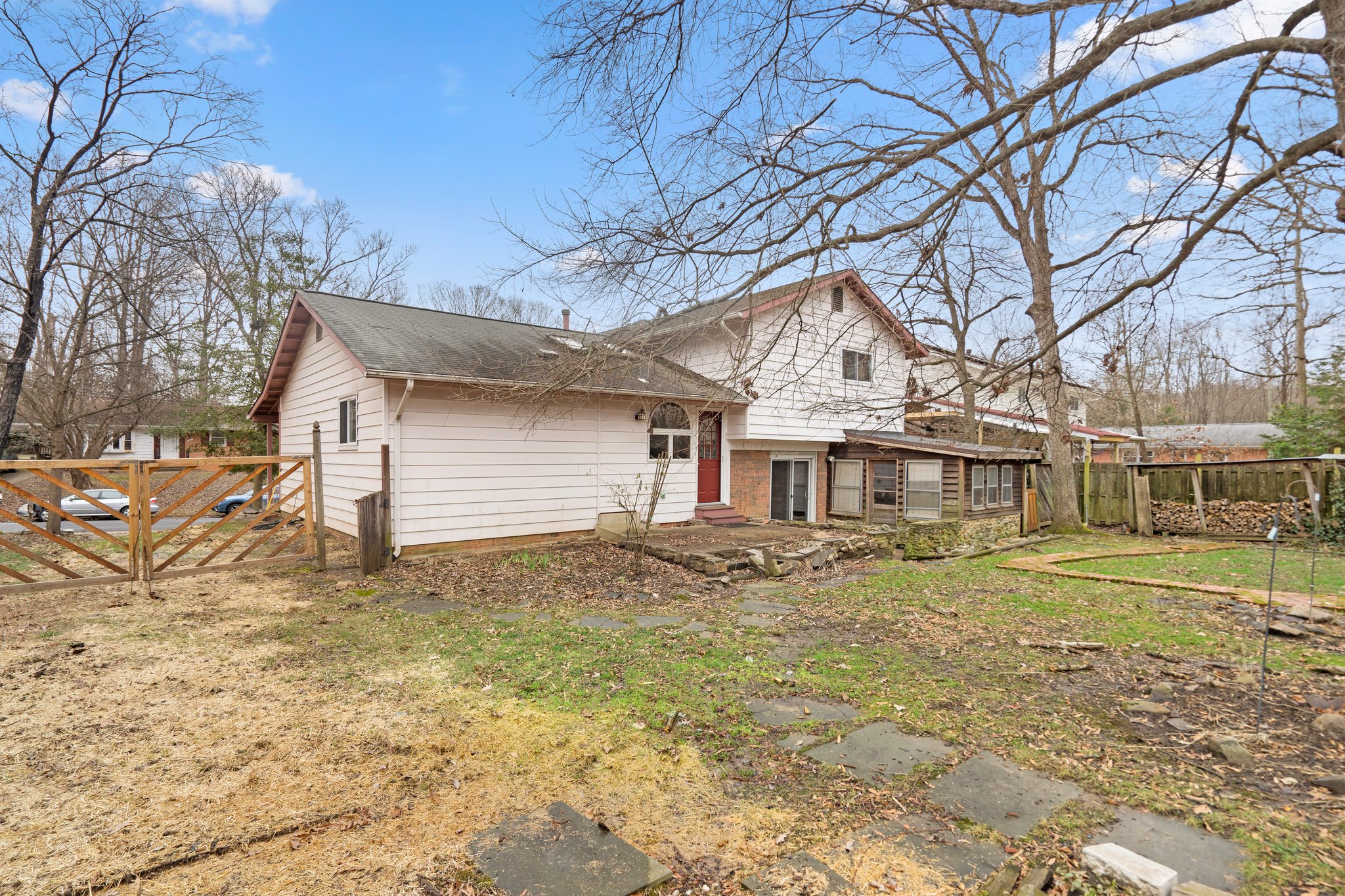 30. 6916 Pine Valley Dr.jpg