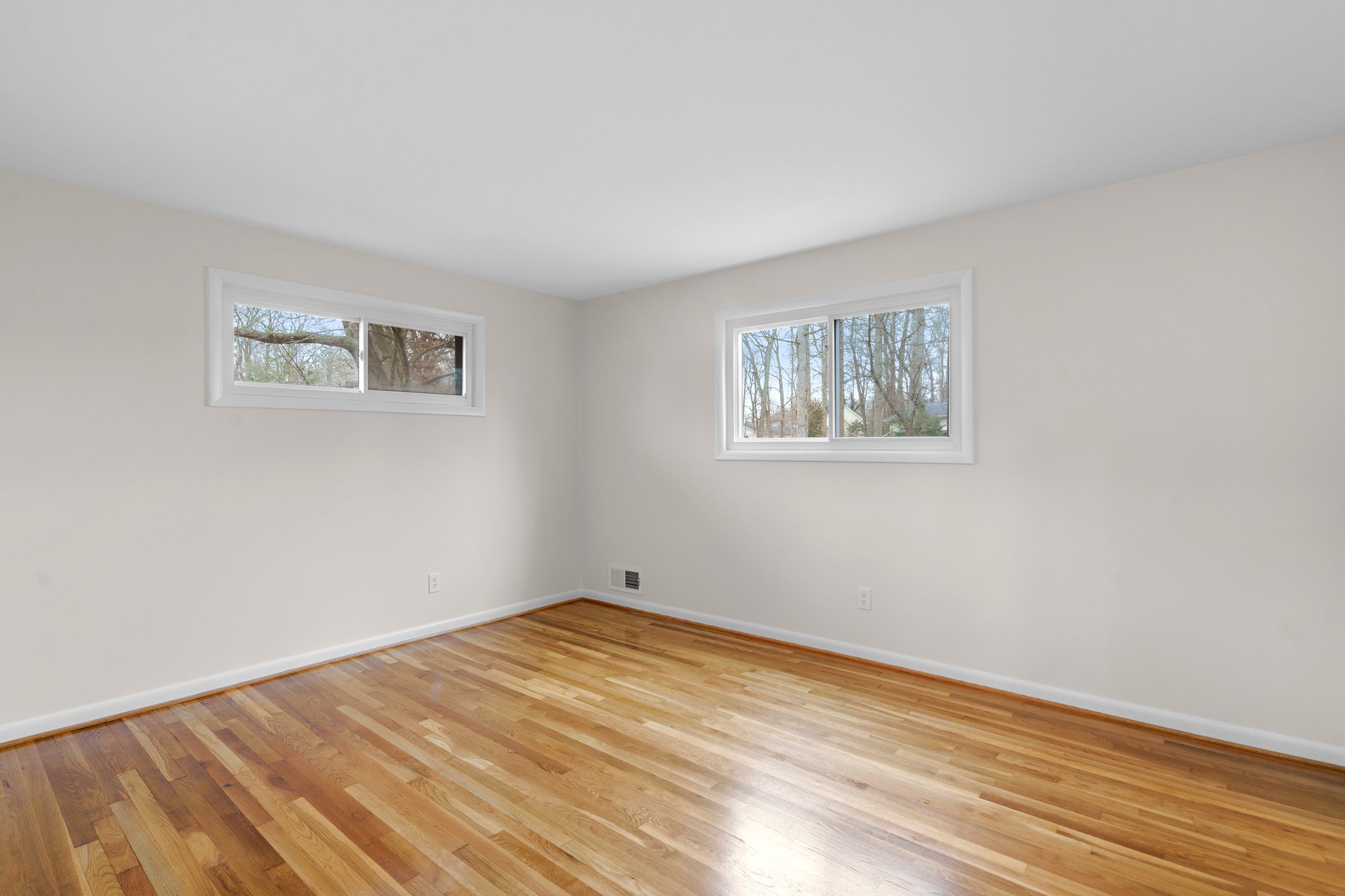 17. Pine Valley Dr .jpg