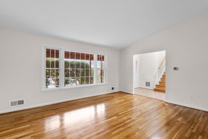 05. Pine Valley Dr .jpg